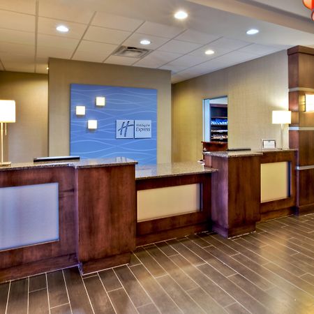 Holiday Inn Express & Suites Oak Ridge By Ihg מראה חיצוני תמונה