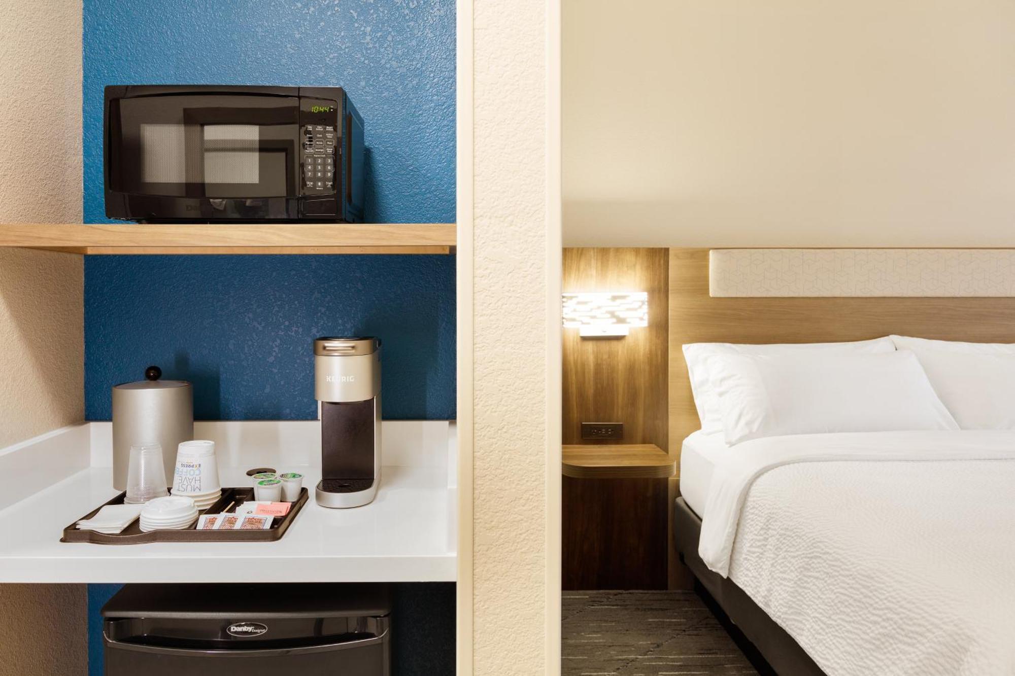 Holiday Inn Express & Suites Oak Ridge By Ihg מראה חיצוני תמונה